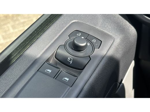 Ford E-Transit 320 L2H1 Trend 65 kWh | Driver Assistance Pack | Trekhaak | Wegklapbare Dakdragers ActivLease financial lease
