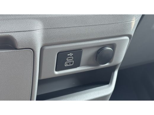 Ford E-Transit 320 L2H1 Trend 65 kWh | Driver Assistance Pack | Trekhaak | Wegklapbare Dakdragers ActivLease financial lease