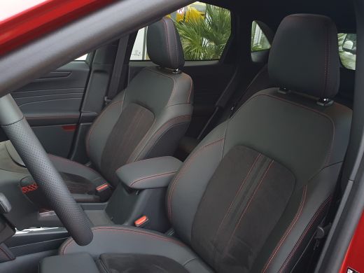 Ford Kuga Ford 2.5 PHEV ST-Line X Panoramadak | Head-Up ActivLease financial lease