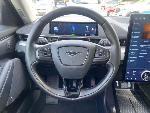 Ford Mustang Mach-E RWD 75 kWh | PANO DAK | ELEKTRISCHE STOELEN | B&O AUDIO | 360 CAMERA | ORIGINEEL NL! | 1E ... ActivLease financial lease