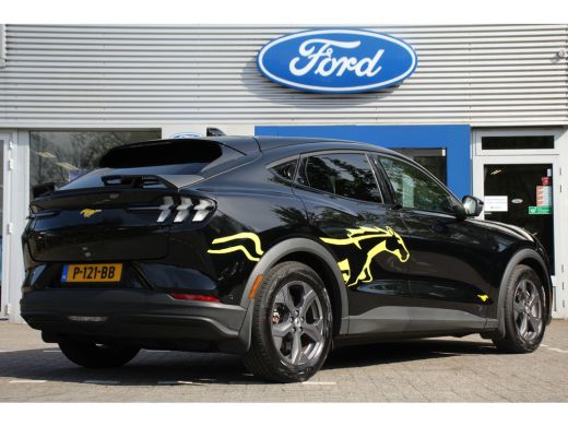 Ford Mustang Mach-E RWD 75 kWh | PANO DAK | ELEKTRISCHE STOELEN | B&O AUDIO | 360 CAMERA | ORIGINEEL NL! | 1E ... ActivLease financial lease