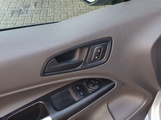 Ford Transit Connect 1.5 EcoBlue L2 Trekhaak | Cruisecontrol ActivLease financial lease