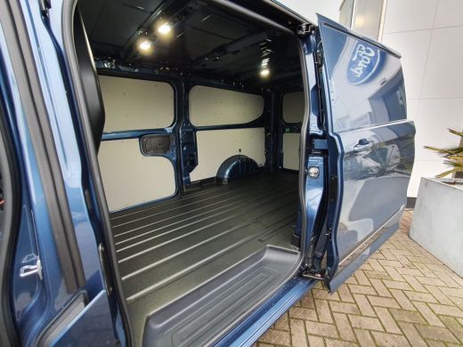 Ford Transit Custom 300 2.0 TDCI L2H1 Sport | Apple Carplay & Android Auto | Extra zijschuifdeur | Lichtmetalen velge... ActivLease financial lease