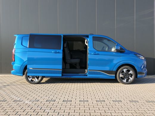 Ford Transit Custom Ford 320 2.5 PHEV L2H1 Sport DC | Voorraad | Dubbele Cabine | 19 Inch | Driver Assistance Pack Ul... ActivLease financial lease