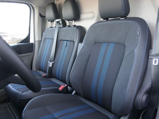 Ford Transit Custom Ford 320 2.5 PHEV L2H1 Sport | Voorraad | Driver Assistance Pack Premium | B&O Luidsprekers | Ink... ActivLease financial lease