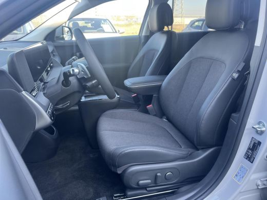 Hyundai IONIQ 5 Connect 84 kWh | Facelift model! | Bose sound system | Head Up Display | Rijklaarprijs | ActivLease financial lease