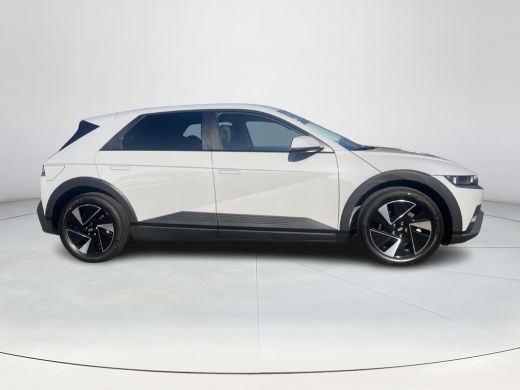 Hyundai IONIQ 5 Connect 84 kWh | Facelift model! | Bose sound system | Head Up Display | Rijklaarprijs | ActivLease financial lease