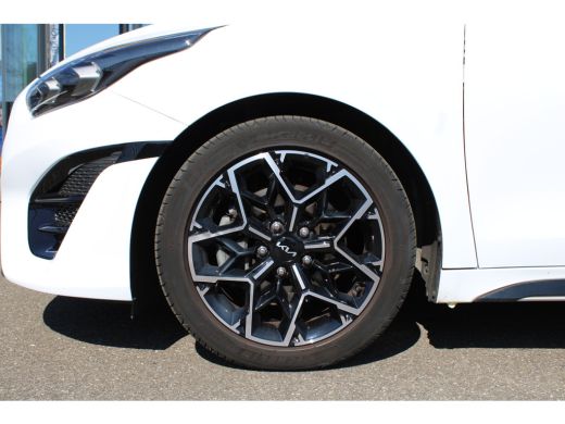 Kia ProCeed Kia 1.5 T-GDi GT-Line | Achteruitrijcamera | Elektrisch glazen schuif-/kanteldak | Fabrieksgarantie ActivLease financial lease