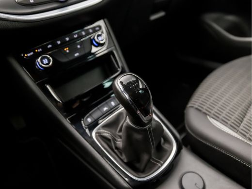 Opel Astra Sports Tourer 1.2 Sport (APPLE CARPLAY, NAVIGATIE, CAMERA, LED KOPLAMPEN, LEDER, SPORTSTOELEN, GE... ActivLease financial lease