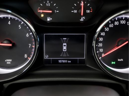 Opel Astra Sports Tourer 1.2 Sport (APPLE CARPLAY, NAVIGATIE, CAMERA, LED KOPLAMPEN, LEDER, SPORTSTOELEN, GE... ActivLease financial lease