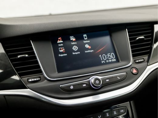 Opel Astra Sports Tourer 1.2 Sport (APPLE CARPLAY, NAVIGATIE, CAMERA, LED KOPLAMPEN, LEDER, SPORTSTOELEN, GE... ActivLease financial lease