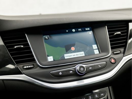 Opel Astra Sports Tourer 1.2 Sport (APPLE CARPLAY, NAVIGATIE, CAMERA, LED KOPLAMPEN, LEDER, SPORTSTOELEN, GE... ActivLease financial lease
