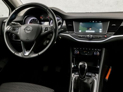 Opel Astra Sports Tourer 1.2 Sport (APPLE CARPLAY, NAVIGATIE, CAMERA, LED KOPLAMPEN, LEDER, SPORTSTOELEN, GE... ActivLease financial lease