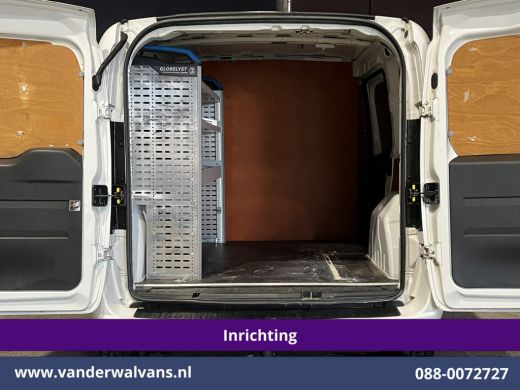 Opel Combo 1.3 CDTi 96pk L1H1 Euro6 inrichting Airco | LM velgen | Trekhaak | Cruisecontrol | Stoelverwarmin... ActivLease financial lease