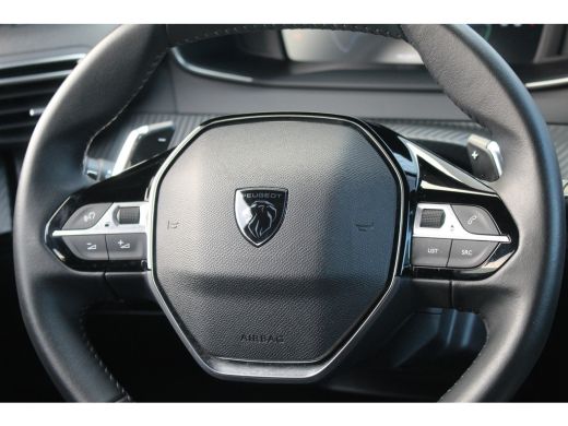 Peugeot 2008 Peugeot 1.2 Hybrid 136 Allure | Adapt. Cruise | 360 CAM | Keyless | Navi | Carplay | Drive Assist... ActivLease financial lease