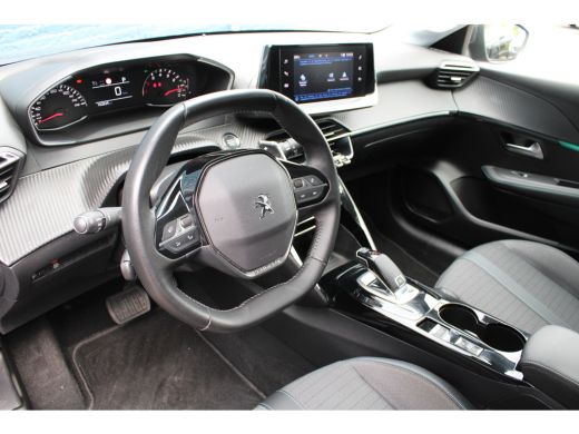 Peugeot 208 1.2 PureTech Allure | Automaat | Navi by app | Trekhaak | Parkeersensoren | ActivLease financial lease