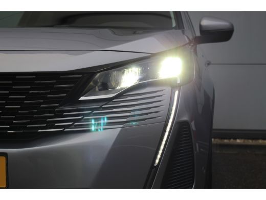 Peugeot 3008 Peugeot 1.6 HYbrid 225 Allure | Camera | LED | Cruise | Navi | PDC V+A | 18" LMV | Keyless | | Ca... ActivLease financial lease