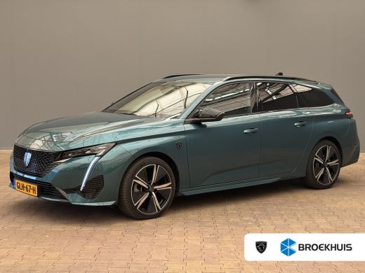 Peugeot 308 SW Peugeot 1.2 Hybrid 136 e-DCS6 GT | Achteruitrijcamera | Lichtmetalen velgen 18" | Stuurwiel ve... Peugeot 308 SW Peugeot 1.2 Hybrid 136 e-DCS6 GT | Achteruitrijcamera | Lichtmetalen velgen 18" | Stuurwiel ve...