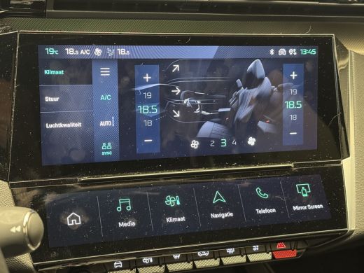 Peugeot 308 SW Peugeot 1.2 Hybrid 136 e-DCS6 GT | Achteruitrijcamera | Lichtmetalen velgen 18" | Stuurwiel ve... ActivLease financial lease