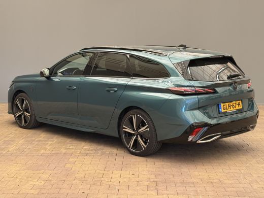 Peugeot 308 SW Peugeot 1.2 Hybrid 136 e-DCS6 GT | Achteruitrijcamera | Lichtmetalen velgen 18" | Stuurwiel ve... ActivLease financial lease