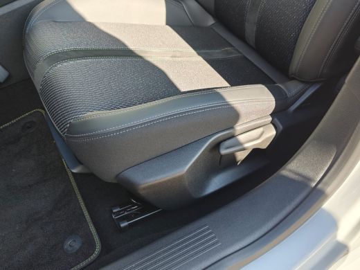 Peugeot 308 SW Peugeot 1.2 PureTech GT | Achteruitrijcamera | Apple Carplay/Android Auto|telefoonintegratie p... ActivLease financial lease