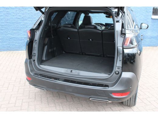 Peugeot 5008 Peugeot 1.2 Hybrid GT | Automaat | Navigatie | Panorama/schuifdak | Black Pack | Focal | ActivLease financial lease
