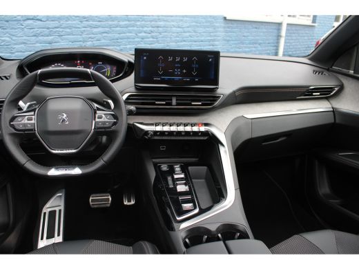Peugeot 5008 Peugeot 1.2 Hybrid GT | Automaat | Navigatie | Panorama/schuifdak | Black Pack | Focal | ActivLease financial lease