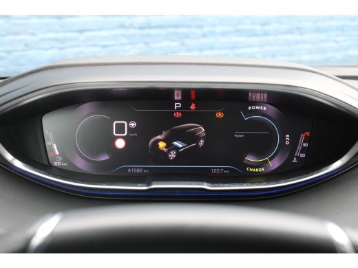 Peugeot 5008 Peugeot 1.2 Hybrid GT | Automaat | Navigatie | Panorama/schuifdak | Black Pack | Focal | ActivLease financial lease