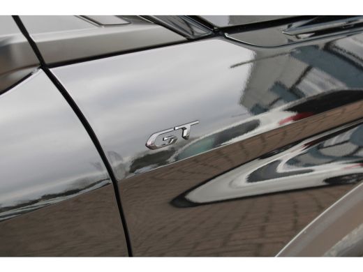 Peugeot 5008 Peugeot 1.2 Hybrid GT | Automaat | Navigatie | Panorama/schuifdak | Black Pack | Focal | ActivLease financial lease