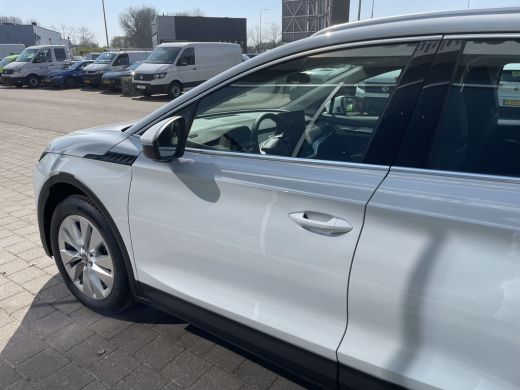 Skoda Elroq 60 Cargo Business edition 204PK RWD | 2 Zitplaatsen | Houten laadvloer ActivLease financial lease