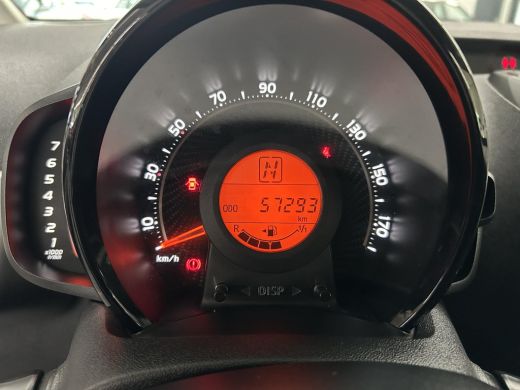 Toyota Aygo 1.0 VVT-i x-play Automaat ActivLease financial lease