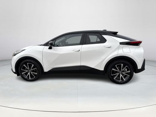 Toyota C-HR 2.0 Hybrid 200 First Edition **NAVIGATIE/ DODEHOEK DETECTIE/ 360 CAMERA/ 36 MAANDEN GARANTIE** ActivLease financial lease