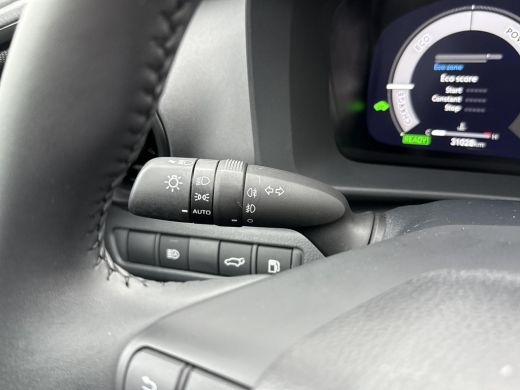 Toyota C-HR 2.0 Hybrid 200 First Edition **NAVIGATIE/ DODEHOEK DETECTIE/ 360 CAMERA/ 36 MAANDEN GARANTIE** ActivLease financial lease