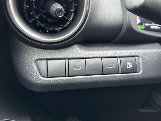 Toyota C-HR 2.0 Hybrid 200 First Edition **NAVIGATIE/ DODEHOEK DETECTIE/ 360 CAMERA/ 36 MAANDEN GARANTIE** ActivLease financial lease