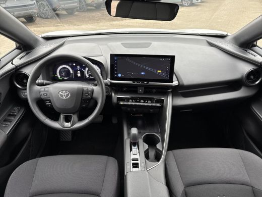 Toyota C-HR 2.0 Hybrid 200 First Edition **NAVIGATIE/ DODEHOEK DETECTIE/ 360 CAMERA/ 36 MAANDEN GARANTIE** ActivLease financial lease