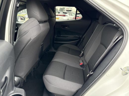 Toyota C-HR 2.0 Hybrid 200 First Edition **NAVIGATIE/ DODEHOEK DETECTIE/ 360 CAMERA/ 36 MAANDEN GARANTIE** ActivLease financial lease
