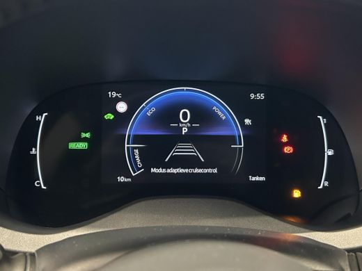 Toyota Yaris 1.5 Hybrid 115 Dynamic | COMFORT PACK | NIEUWE AUTO | Direct uit voorraad leverbaar | ActivLease financial lease