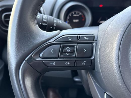 Toyota Yaris 1.5 VVT-i Dynamic 125pk **KEYLESS/ ADDAPTIEF CRUISE CONTROL/ 36 MAANDEN GARANTIE** ActivLease financial lease