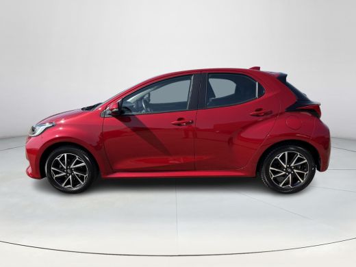 Toyota Yaris 1.5 VVT-i Dynamic 125pk **KEYLESS/ ADDAPTIEF CRUISE CONTROL/ 36 MAANDEN GARANTIE** ActivLease financial lease