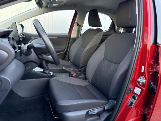 Toyota Yaris 1.5 VVT-i Dynamic 125pk **KEYLESS/ ADDAPTIEF CRUISE CONTROL/ 36 MAANDEN GARANTIE** ActivLease financial lease