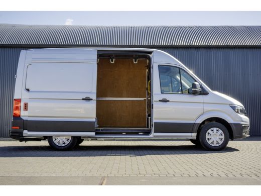 Volkswagen Crafter 2.0 TDI L3H3 140pk | Laadklep | Laadlift | Automaat | CarPlay | Camera | PDC | Cruise | Airco | E... ActivLease financial lease