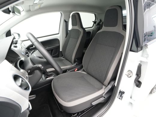Volkswagen e-Up! e-up! 83pk Style Clima Camera Stoelverwarming Lm Velgen 215 ActivLease financial lease