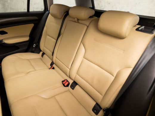 Volkswagen GOLF Variant 1.0 TSI Sportline Automaat (GROOT SCHERM, CLIMATE, GETINT GLAS, LEDEREN SPORTSTOELEN, ADAPTIVE CR... ActivLease financial lease