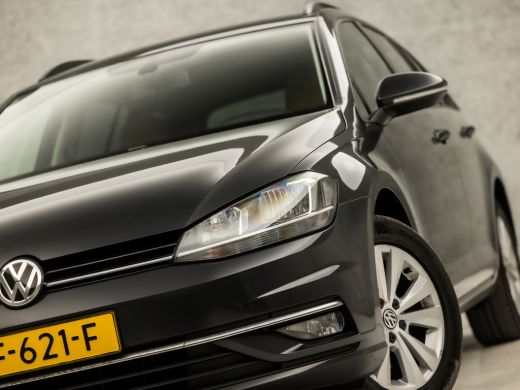 Volkswagen GOLF Variant 1.0 TSI Sportline Automaat (GROOT SCHERM, CLIMATE, GETINT GLAS, LEDEREN SPORTSTOELEN, ADAPTIVE CR... ActivLease financial lease
