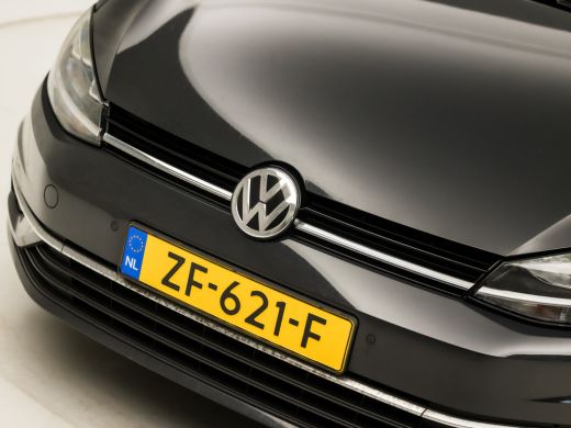 Volkswagen GOLF Variant 1.0 TSI Sportline Automaat (GROOT SCHERM, CLIMATE, GETINT GLAS, LEDEREN SPORTSTOELEN, ADAPTIVE CR... ActivLease financial lease