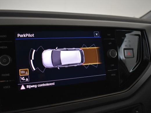 Volkswagen Polo 1.0 TSI 96pk R-line exterieur | Airco | Apple Carplay/Android auto | Adaptieve cruise control | D... ActivLease financial lease