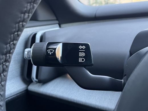 Volvo  EX30 Single Motor Extended Range Plus Black Edition | Black Pakket | Trekhaak | Climate Pack | Keyless | ActivLease financial lease