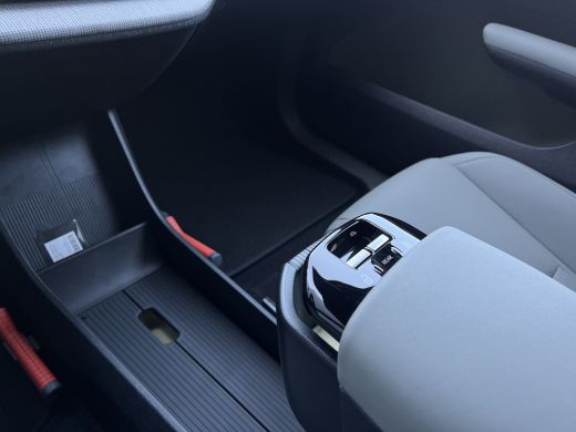 Volvo  EX30 Single Motor Extended Range Plus Black Edition | Black Pakket | Trekhaak | Climate Pack | Keyless... ActivLease financial lease