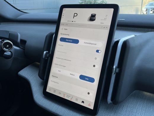 Volvo  EX30 Single Motor Extended Range Plus Black Edition | Black Pakket | Trekhaak | Climate Pack | Keyless... ActivLease financial lease