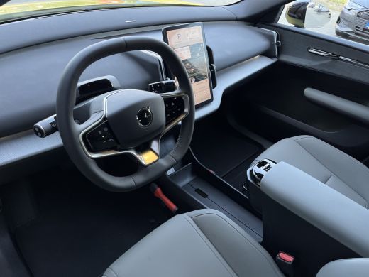 Volvo  EX30 Single Motor Extended Range Plus Black Edition | Black Pakket | Trekhaak | Climate Pack | Keyless | ActivLease financial lease